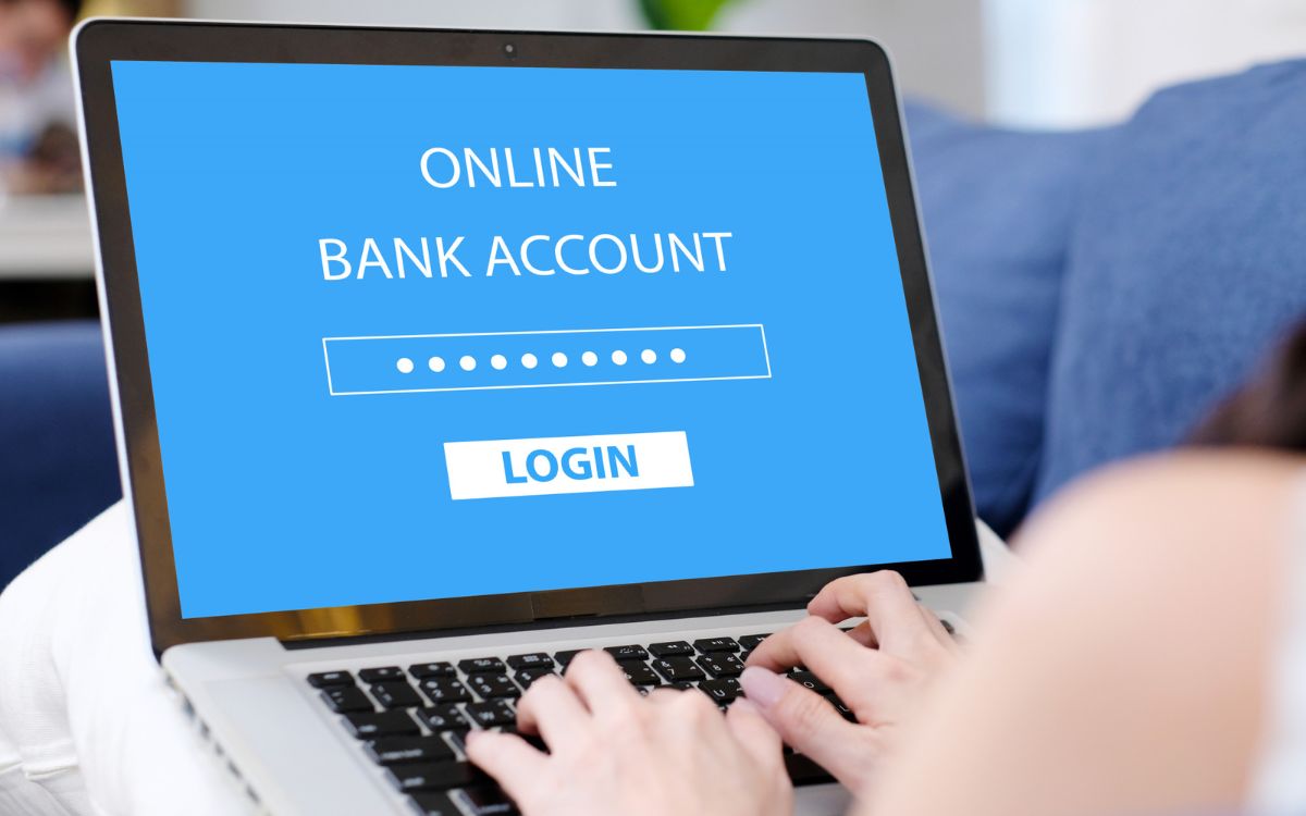 thông tin tài khoản ngân hàng và tài khoản 8xbet không trùng khớp