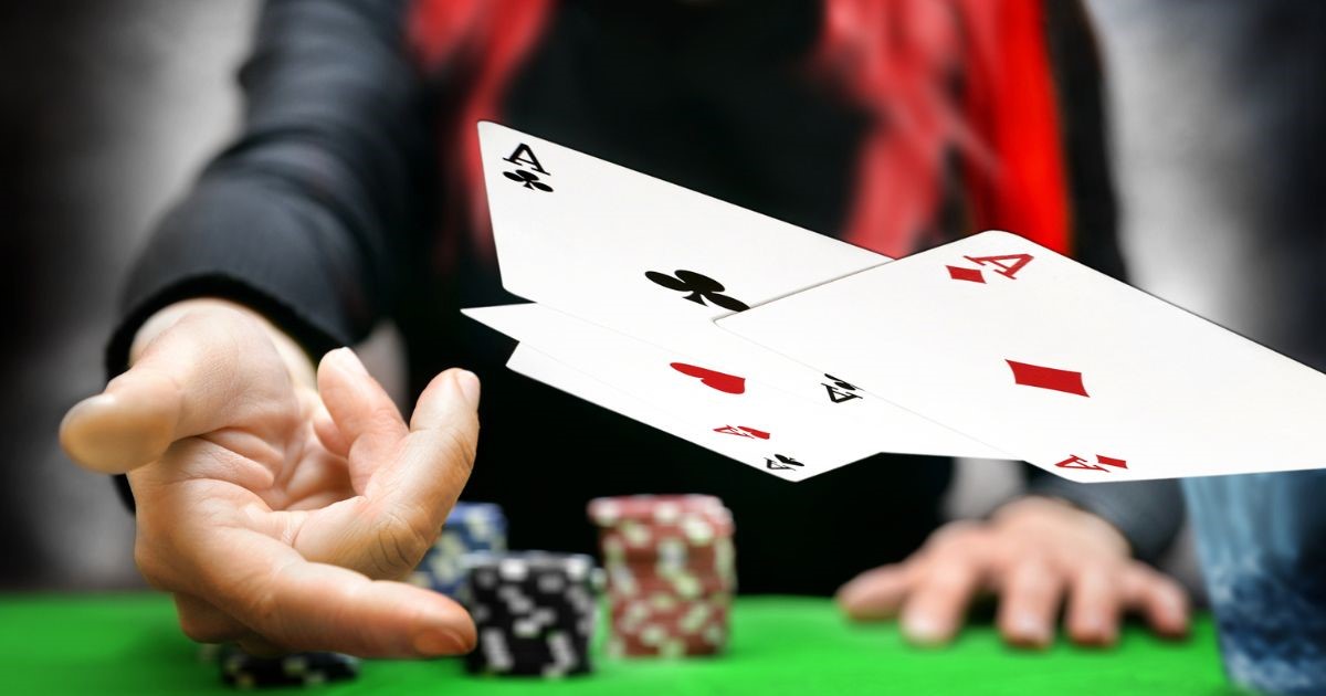 xếp bài rồng phụng fb88